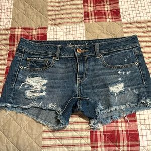 American Eagle brand women’s shorts.. Size 6.